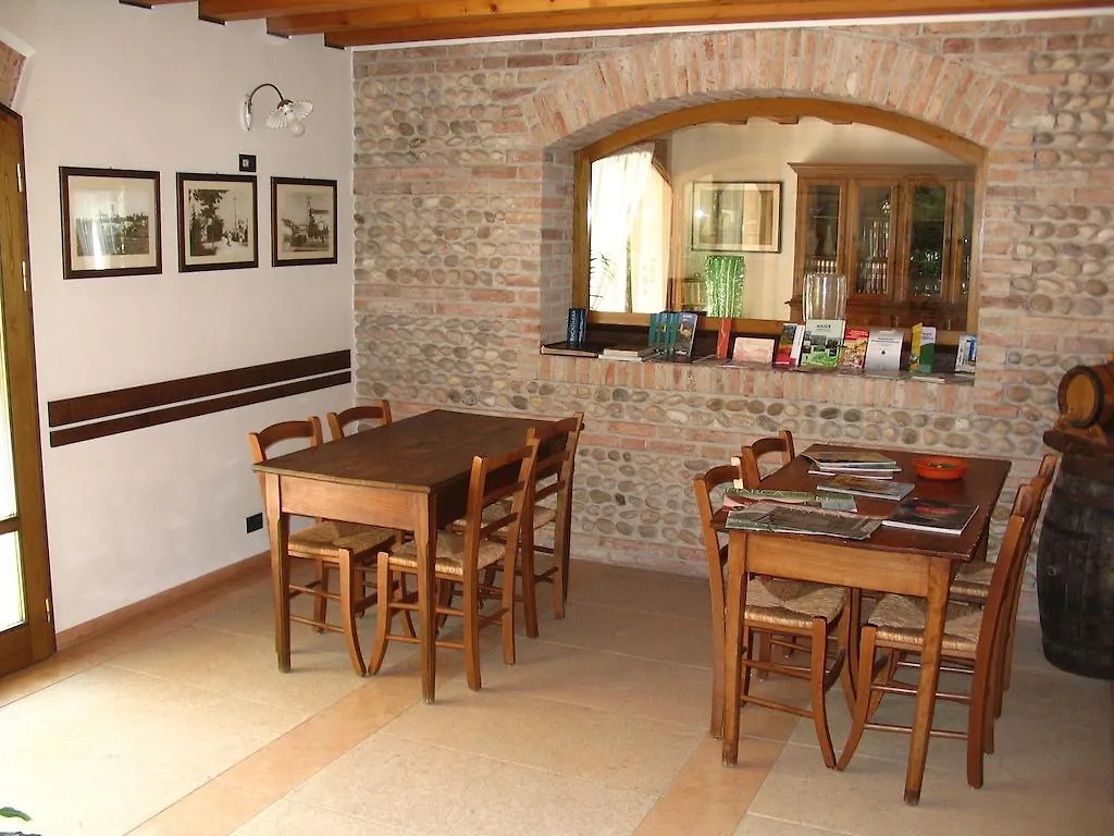 Bed and Breakfast Col Delle Rane Caerano Di San Marco Italia